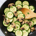 Low-Carb Sautéed Zucchini with Mushroom
